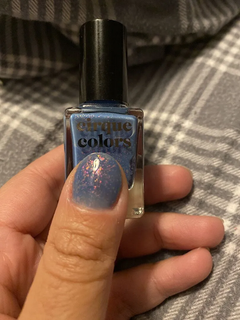 Cirque Colors Cool Blast nagellack ljusblå jelly