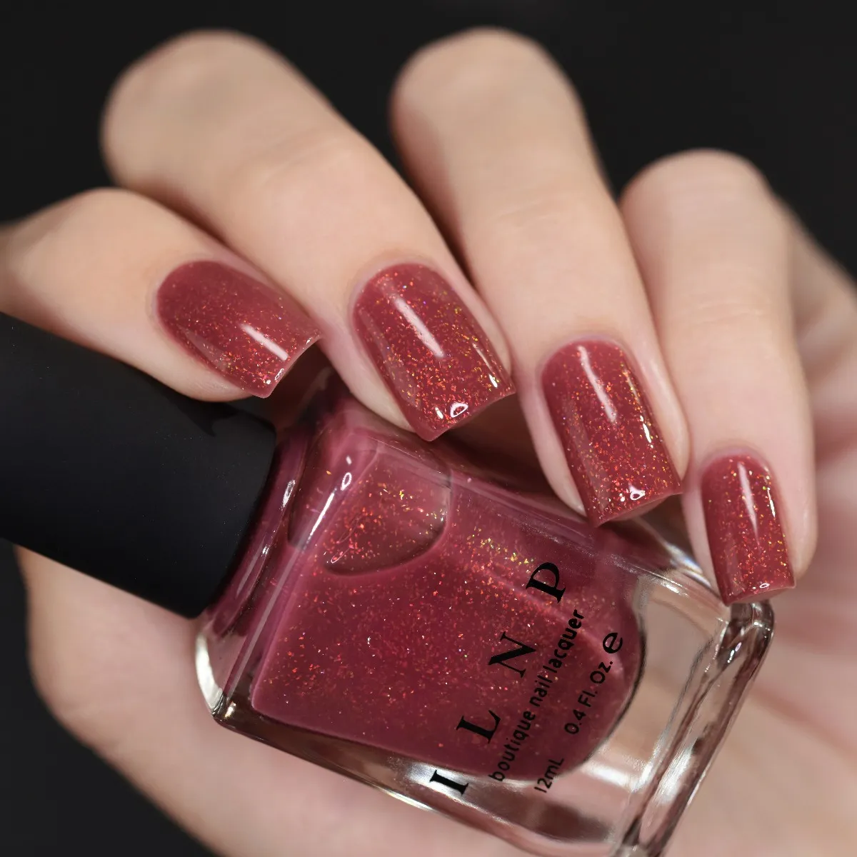 ILNP Cross My Heart nagellack röd holografisk jelly