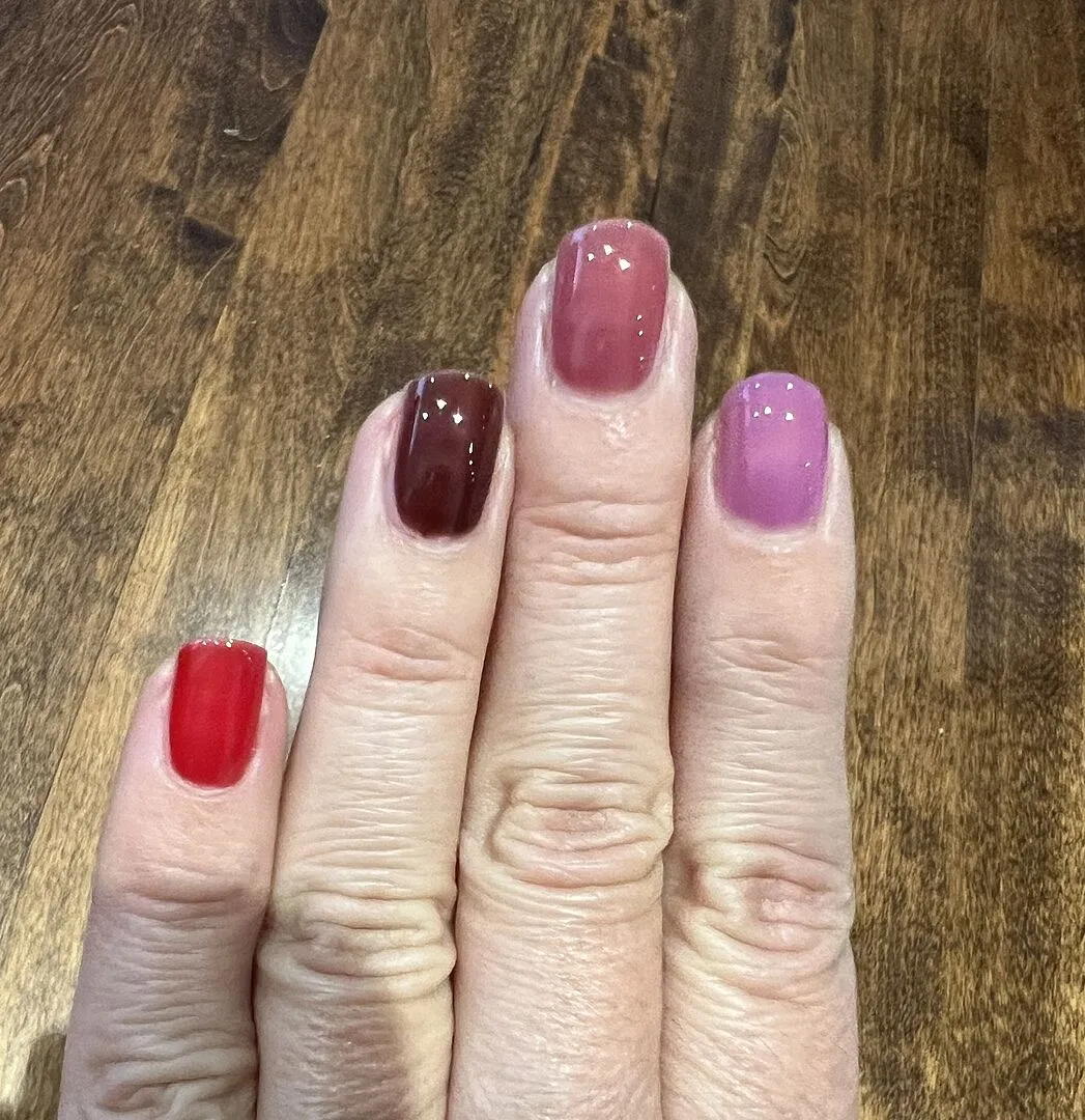 Cirque Colors Marsala Jelly nagellack jelly vinröd