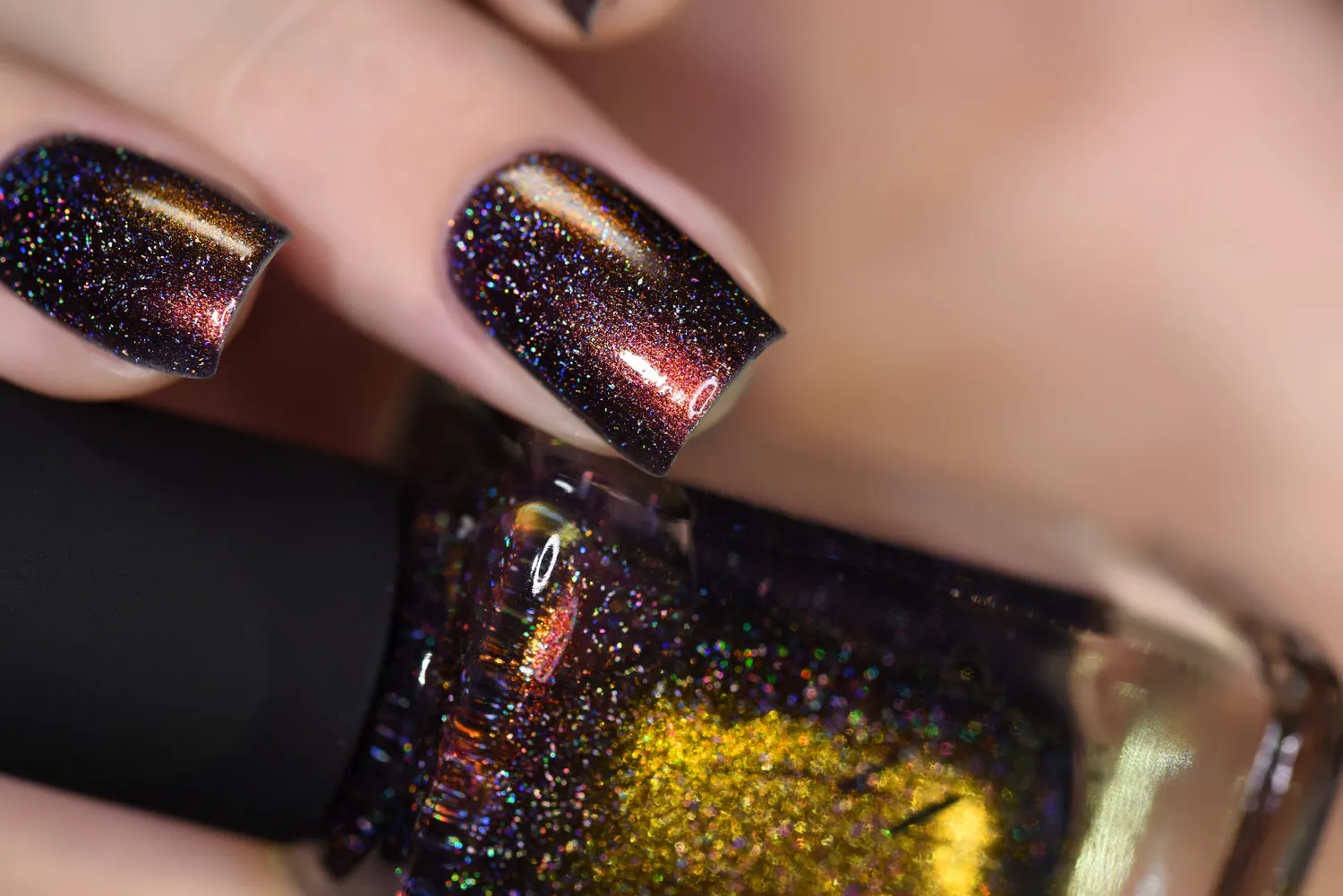 ILNP Rock Bottom nagellack holo brun orange
