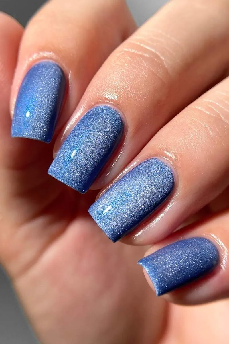 Cirque Colors Puddle nagellack magnetisk koboltblå