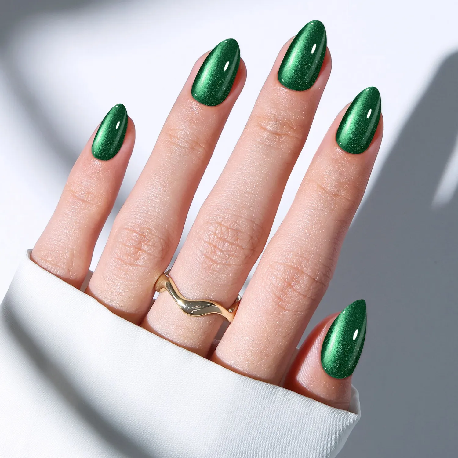 modelones Emerald Glow lösnaglar grön cat eye