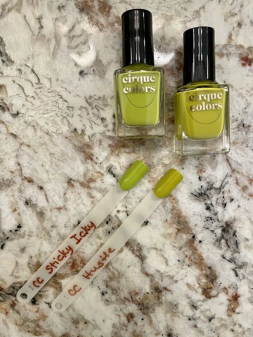 Cirque Colors Sticky Icky nagellack limegrön kräm