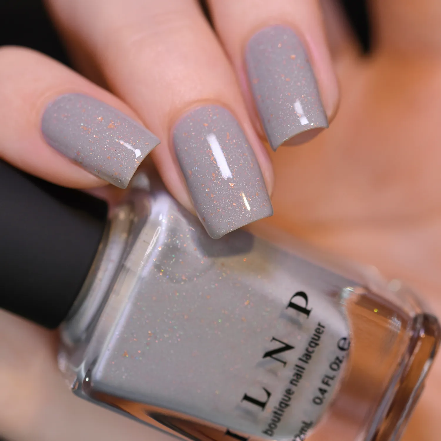 ILNP Tombstone nagellack bengrå holografisk