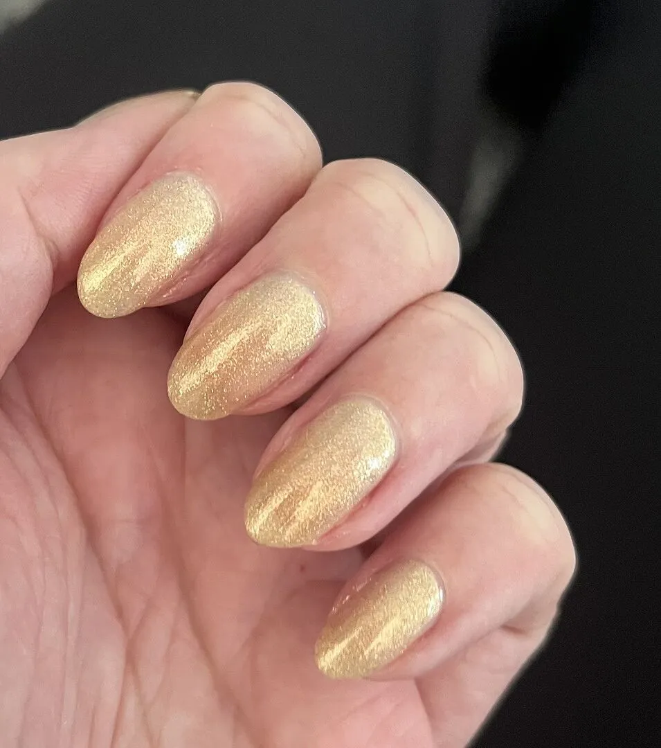 Cirque Colors Radiant Realm nagellack guld holographic