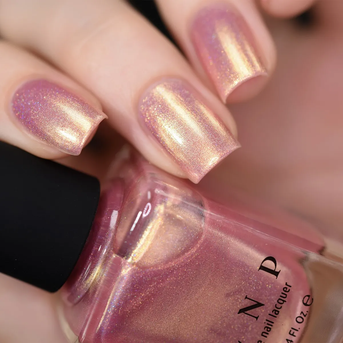ILNP Yes Please nagellack holografisk ljusrosa