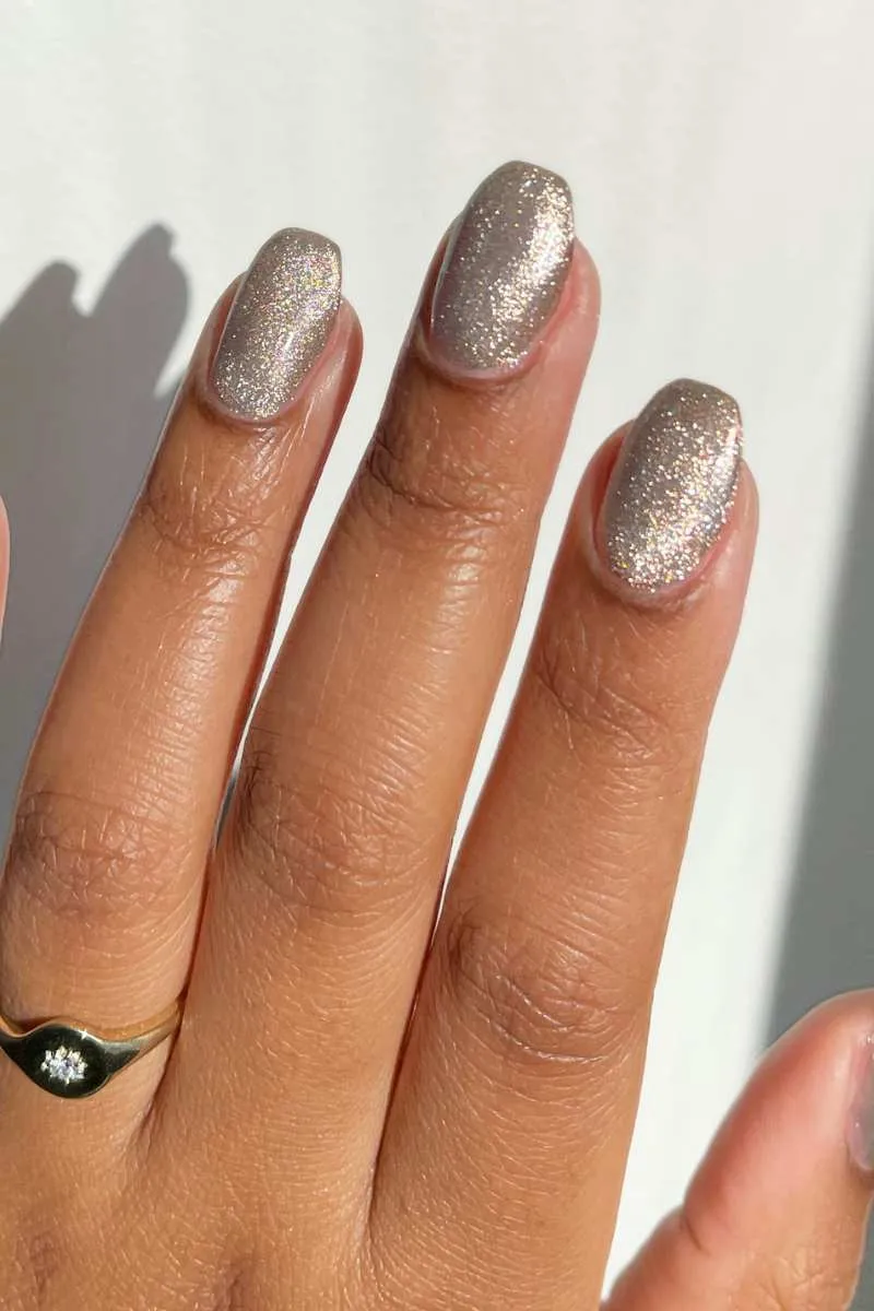 Cirque Colors Halo nagellack magnetisk taupebrun