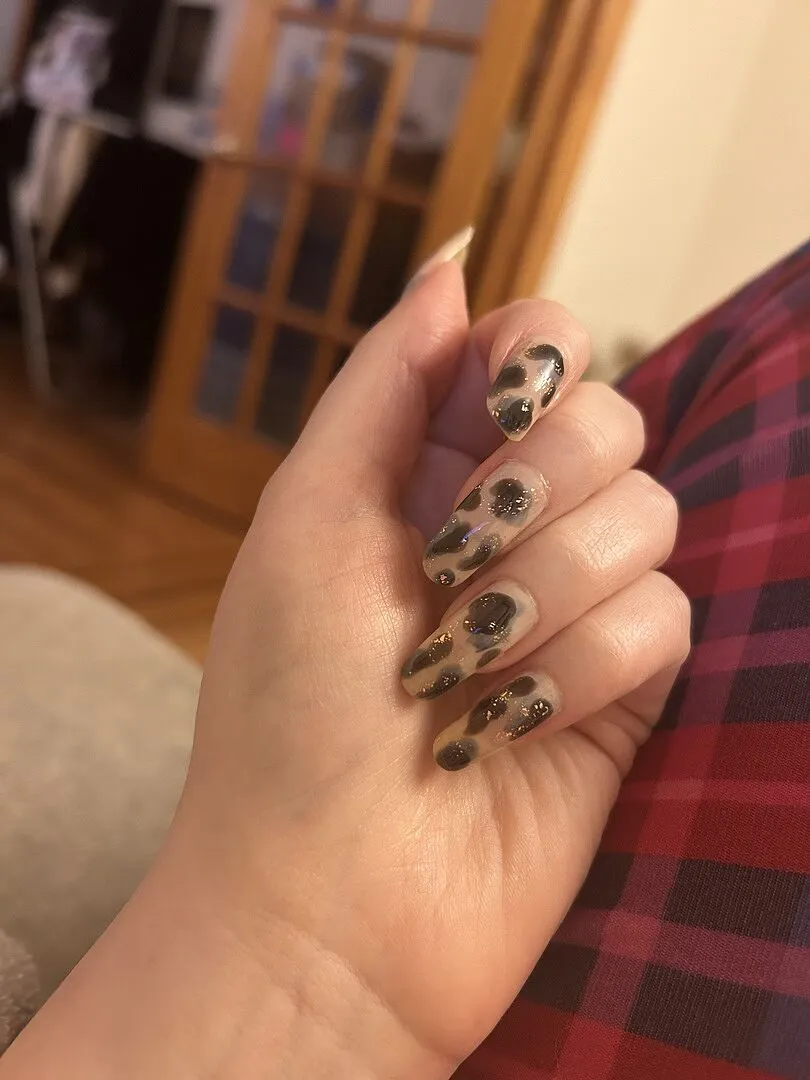 Cirque Colors NSFW Jelly nagellack svart transparent
