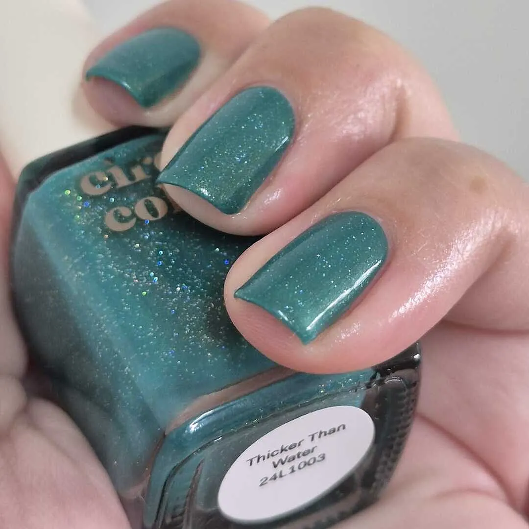 Cirque Colors Thicker Than Water nagellack turkos skimmer