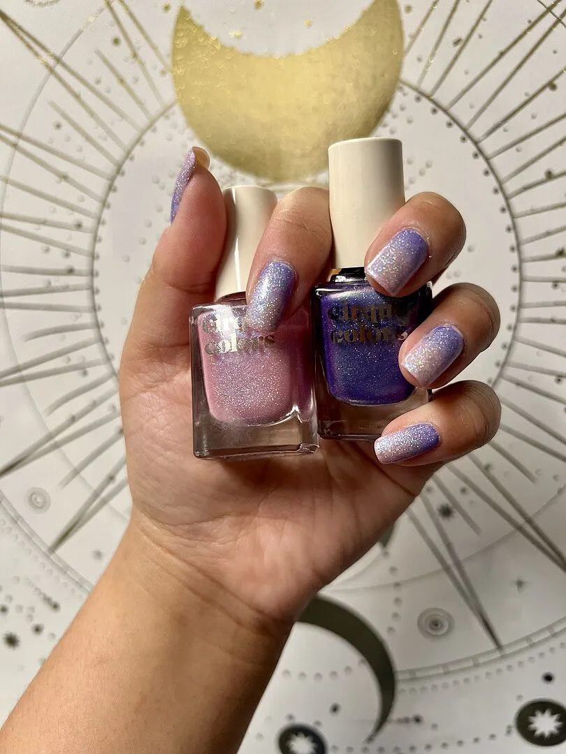 Cirque Colors Pixie Holo nagellack holografisk blåviolett