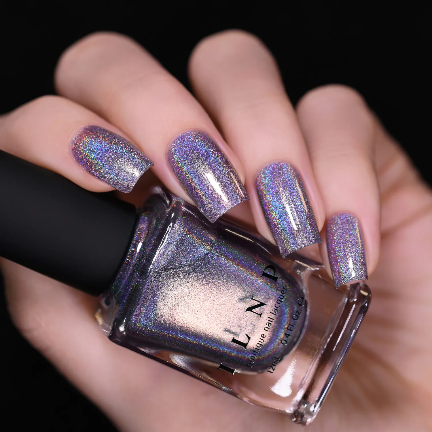 ILNP Fall Into Winter Staying In nagellack lila holo