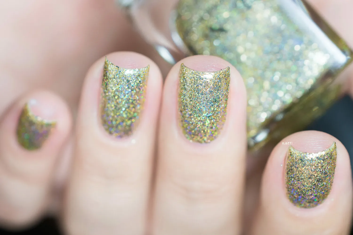 ILNP Empire nagellack guld metallic spegelglans