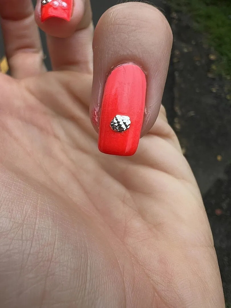 Cirque Colors Coquille Charms nagelsmycke snäckor