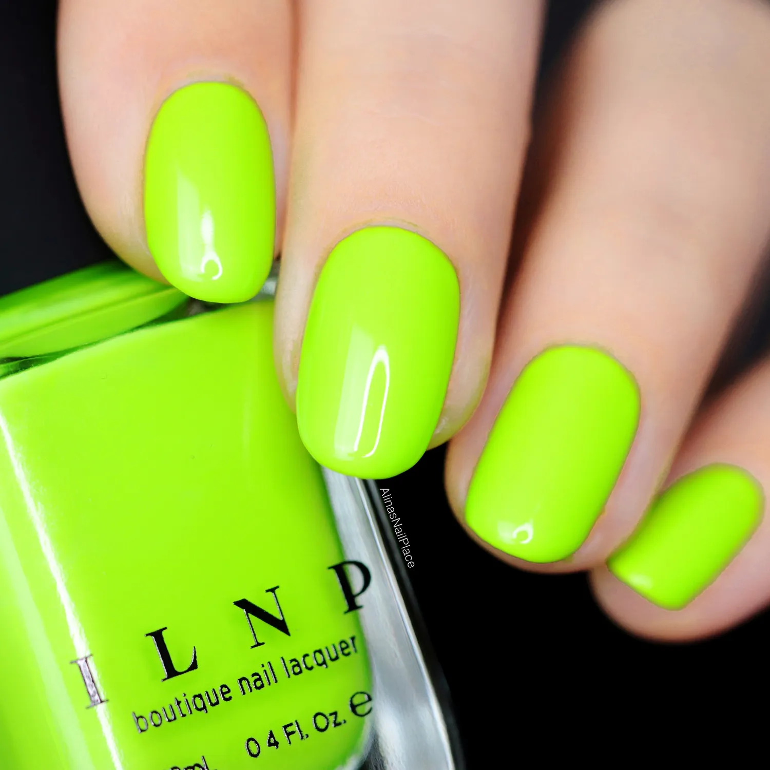 ILNP Playlist nagellack neongulgrön kräm