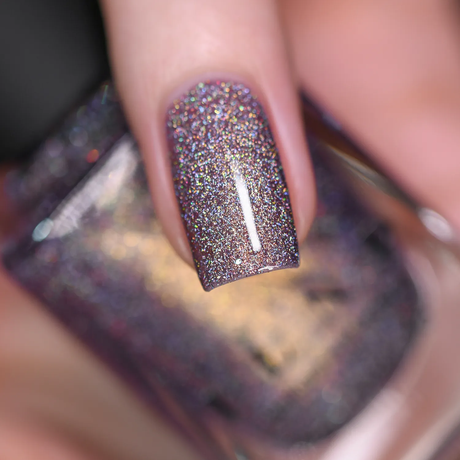 ILNP At Midnight Eve nagellack lila holo
