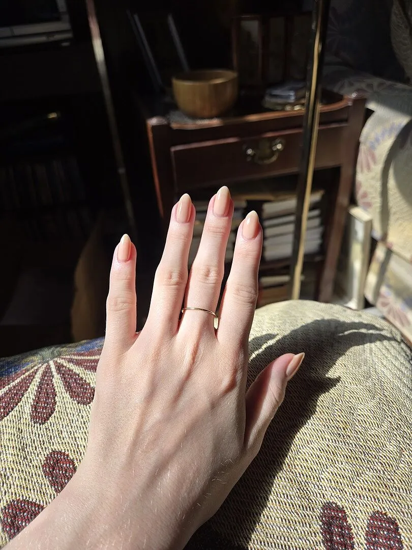 Cirque Colors Organza nagellack sheer persika