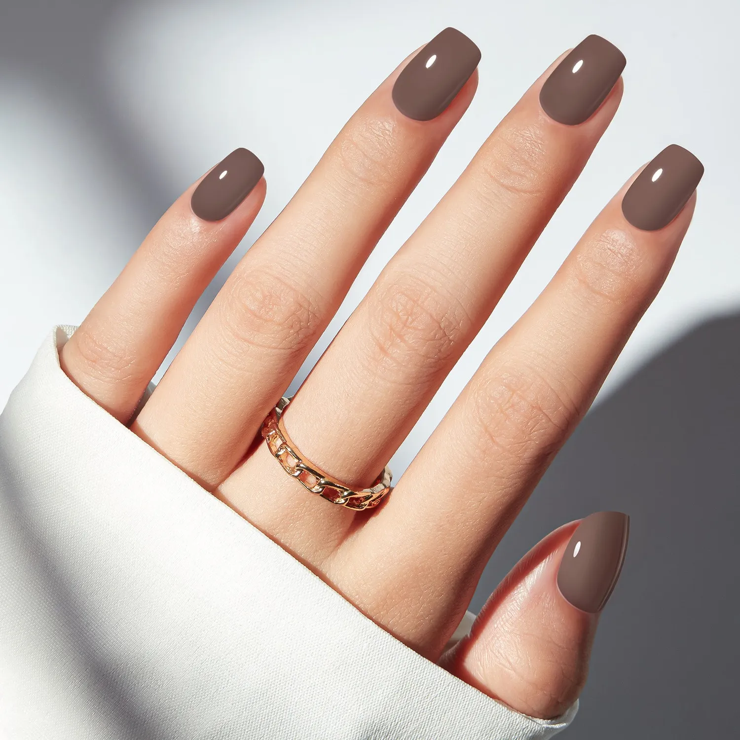 Modelones Milk Mocha lösnaglar press on beige brun