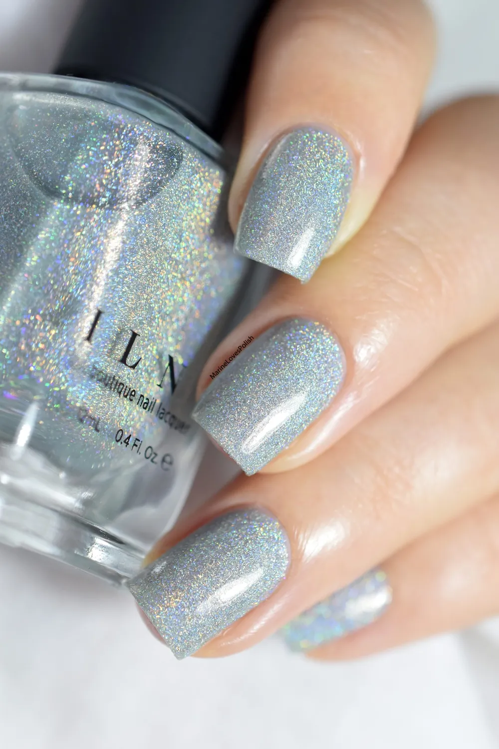 ILNP Ever After Sage nagellack holografisk grön