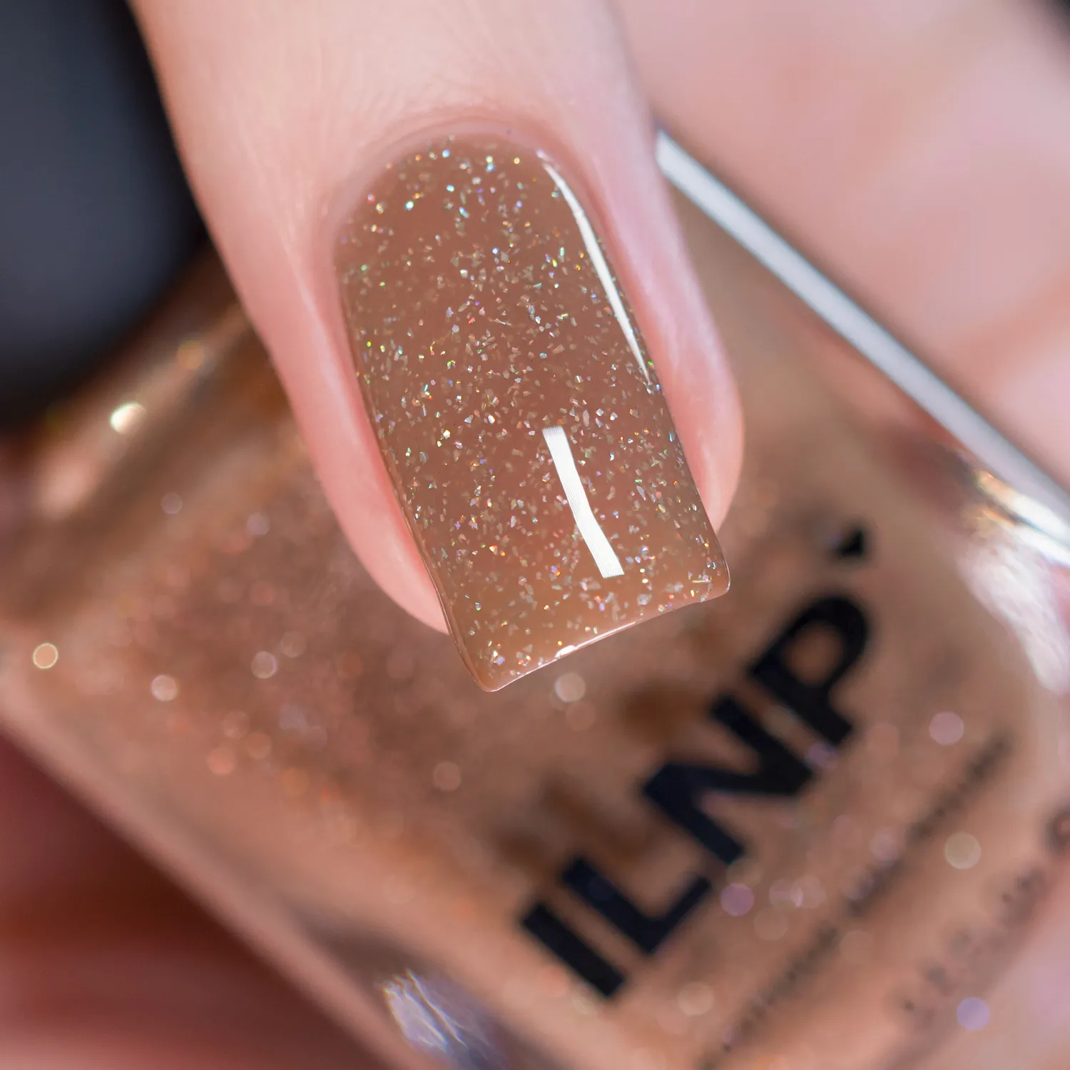 ILNP Cookie Cutter nagellack beige holografisk jelly