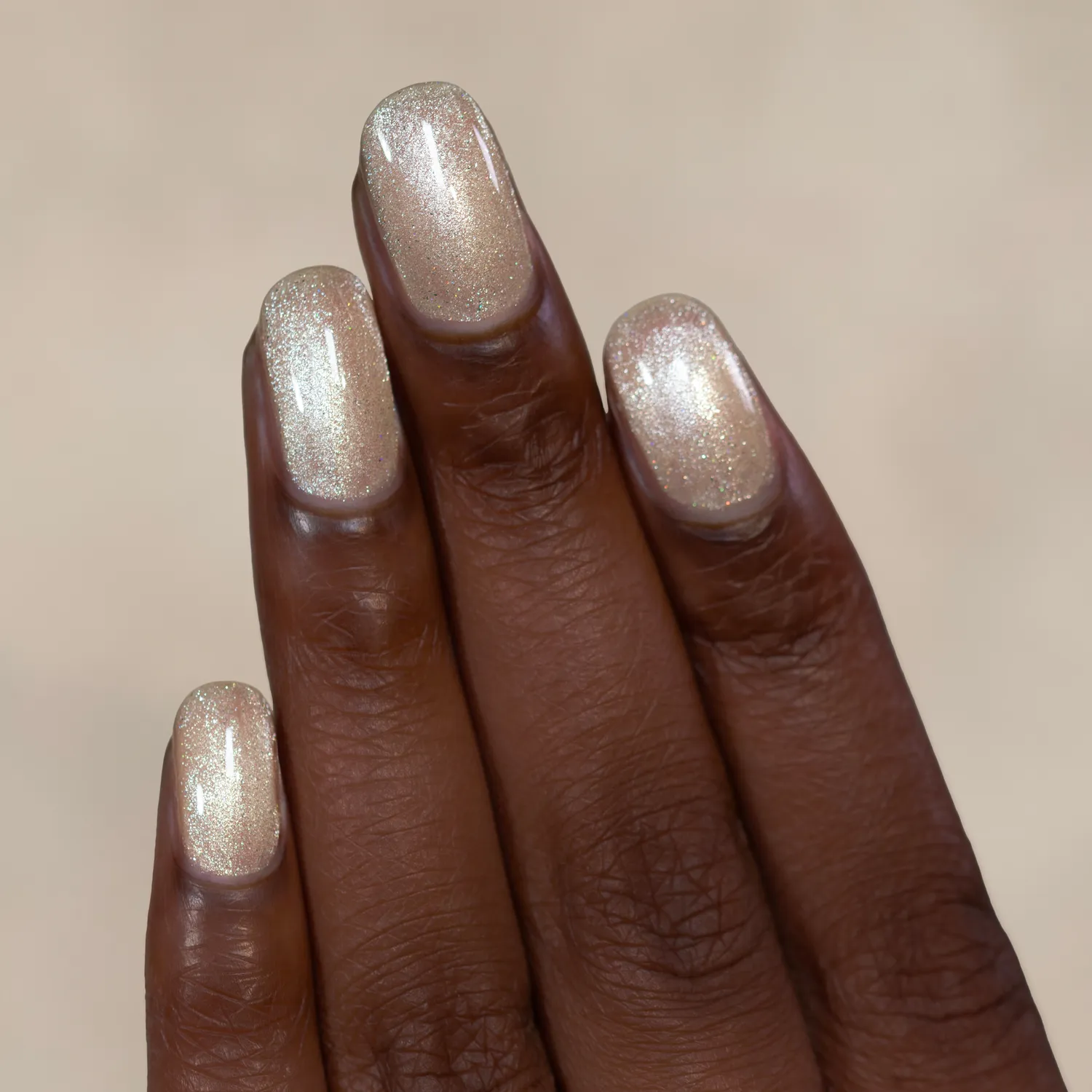 ILNP Velvet Cashmere nagellack beige magnetisk silver