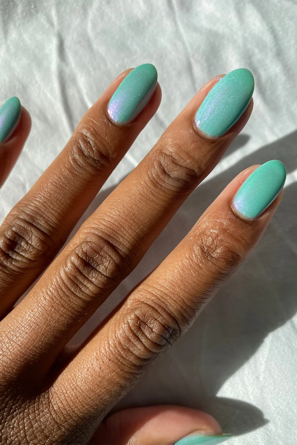 Cirque Colors Paradiso nagellack mintgrön shimmer