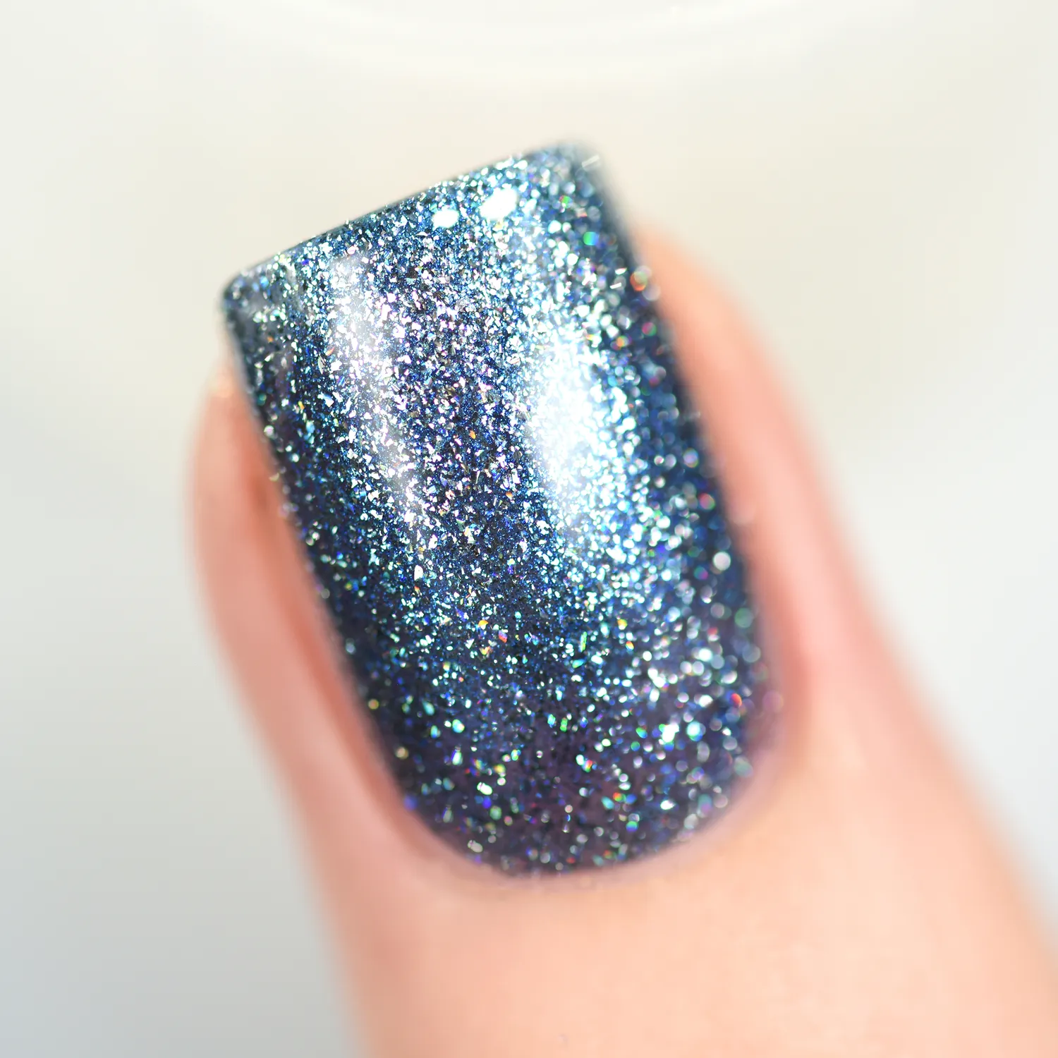 ILNP Ultra Metallic Arctic Lights nagellack isblå