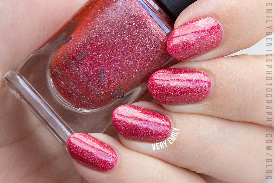 ILNP Closure nagellack äppelröd ultra holo
