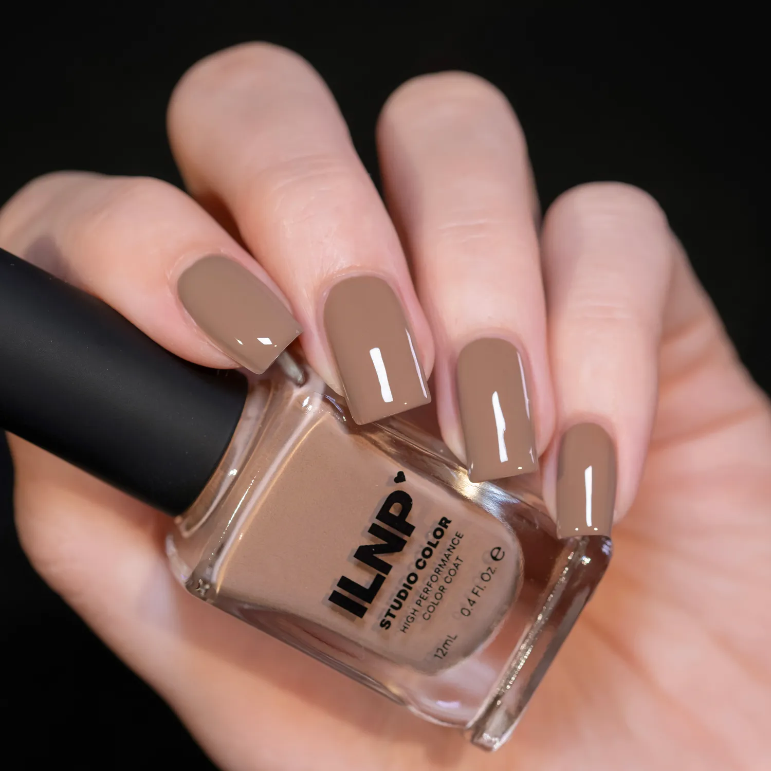 ILNP Woven nagellack brun krämig