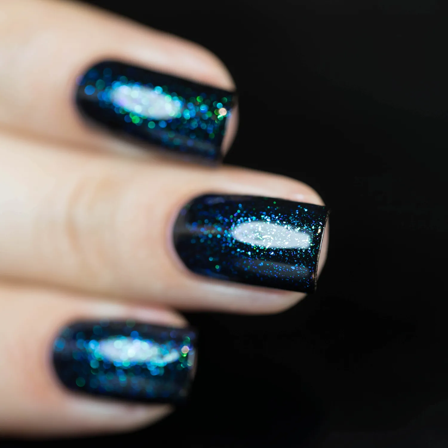 ILNP Real Magic Raven topper nagellack teal-lila skiftande