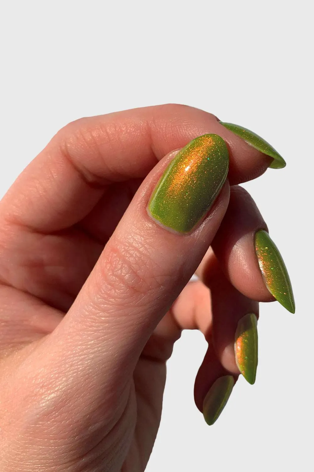 Cirque Colors Groove Thing nagellack chartreuse shimmer