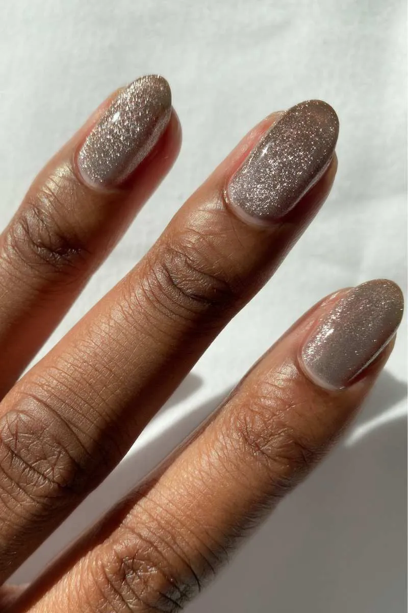 Cirque Colors Halo nagellack magnetisk taupebrun