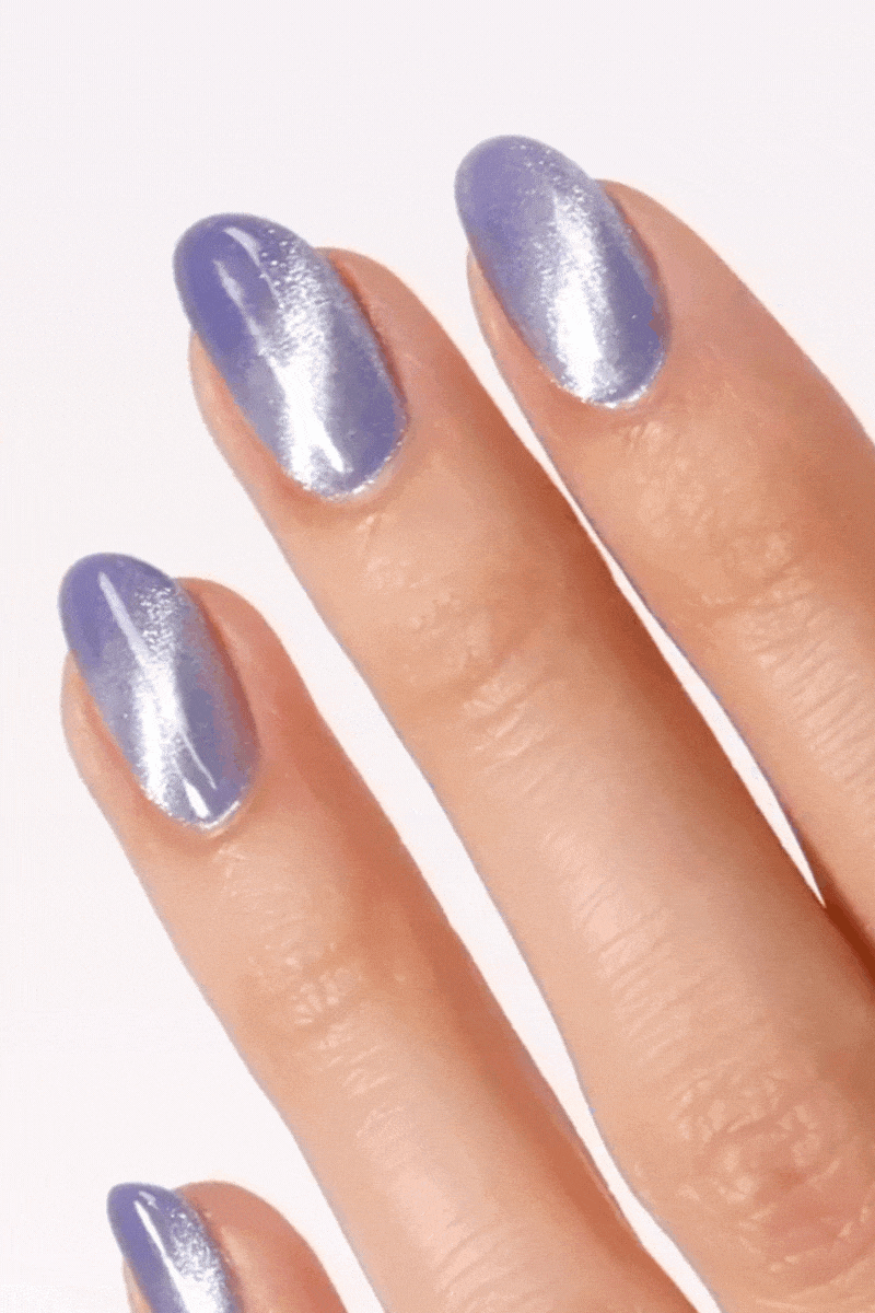 Cirque Colors Lush nagellack magnetiskt duvblått