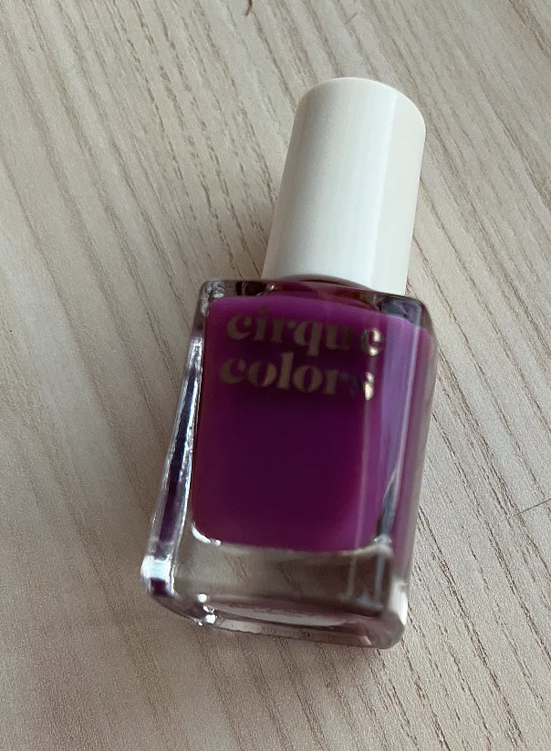 Cirque Colors Berry Jelly nagellack lila jelly