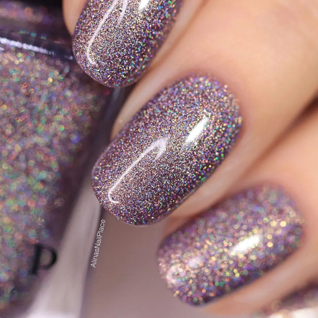 ILNP At Midnight Eve nagellack lila holo