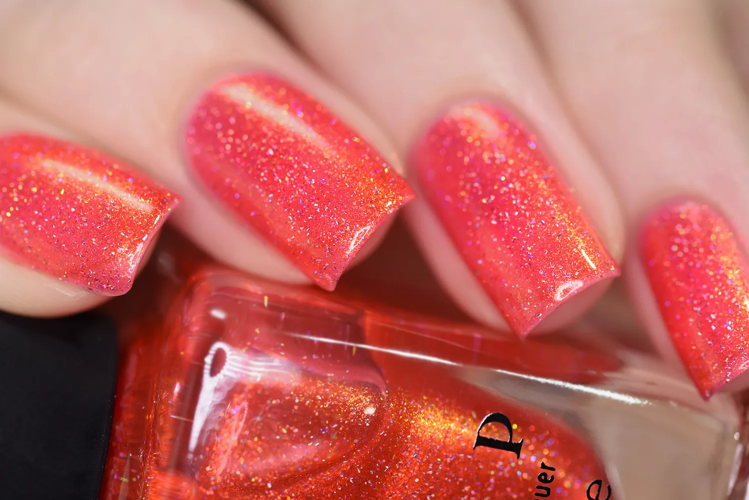 ILNP On Location nagellack orange korall holografiskt