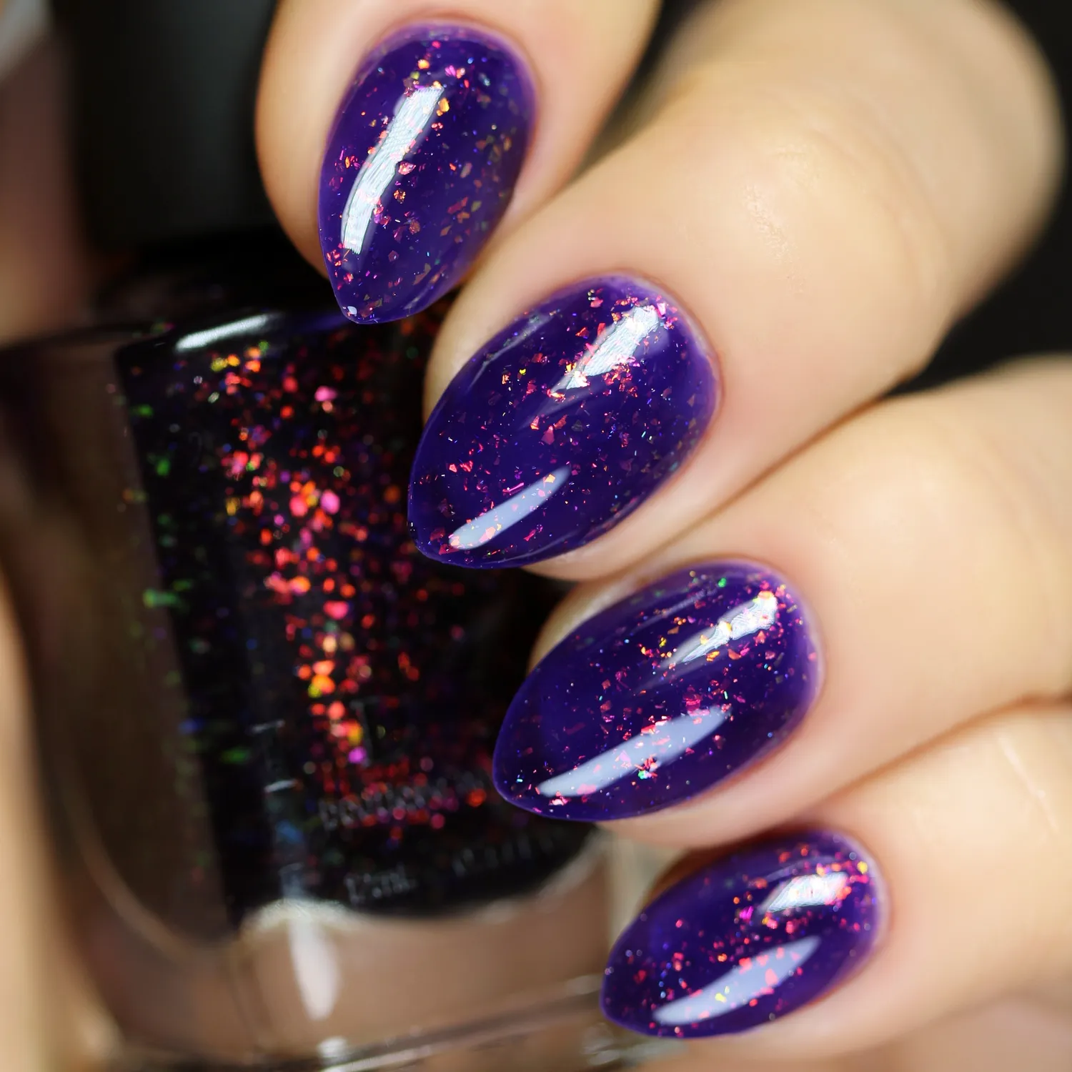 ILNP Haunted Jinx nagellack djupt lila jelly
