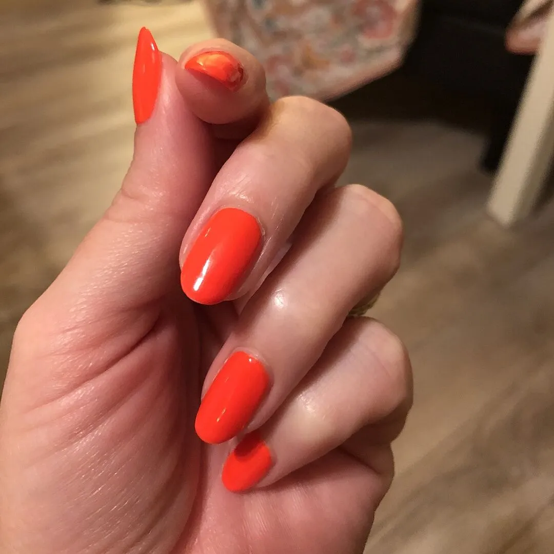 Cirque Colors Superfreak nagellack neonorange kräm