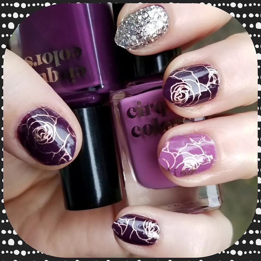 Cirque Colors La Vie Boheme nagellack mörklila crème