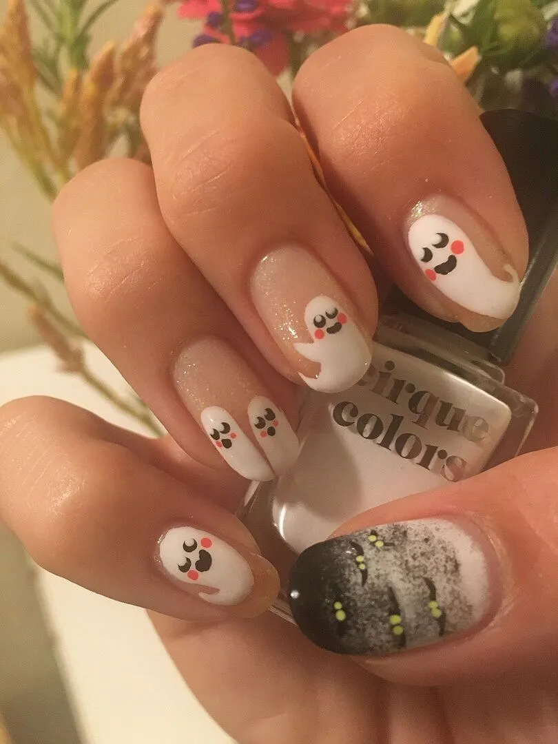 Cirque Colors Carpe Diem nagellack vit kräm