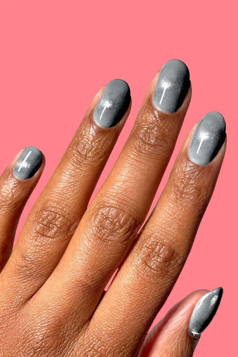 Cirque Colors Chemistry nagellack magnetisk gråsilver