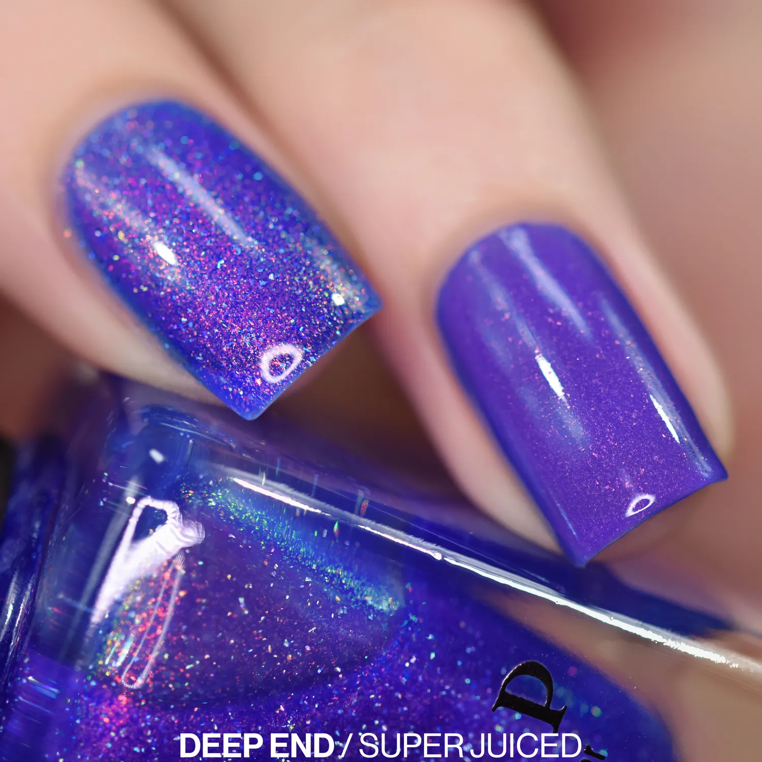 ILNP Deep End nagellack koboltblå shimmer