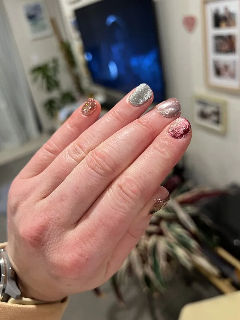 Cirque Colors Chemistry nagellack magnetisk gråsilver