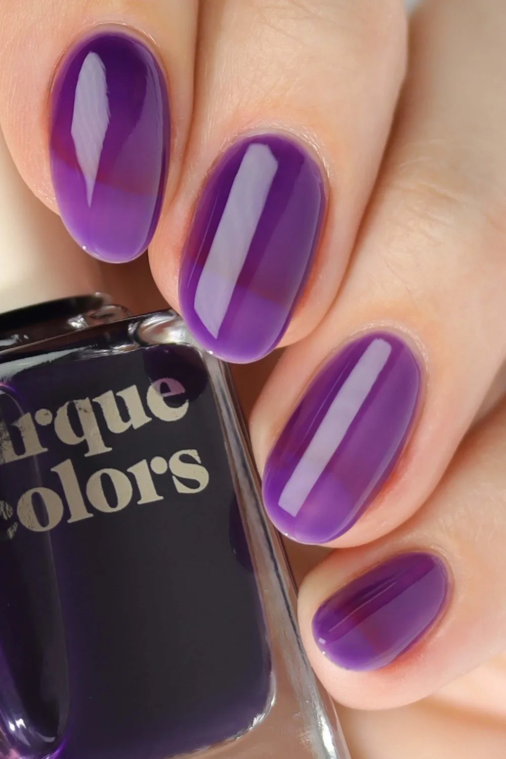 Cirque Colors Royal Jelly nagellack ametistlila jelly