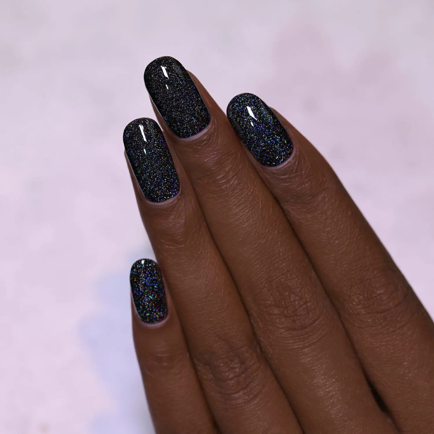ILNP Cityscape nagellack holografiskt svart