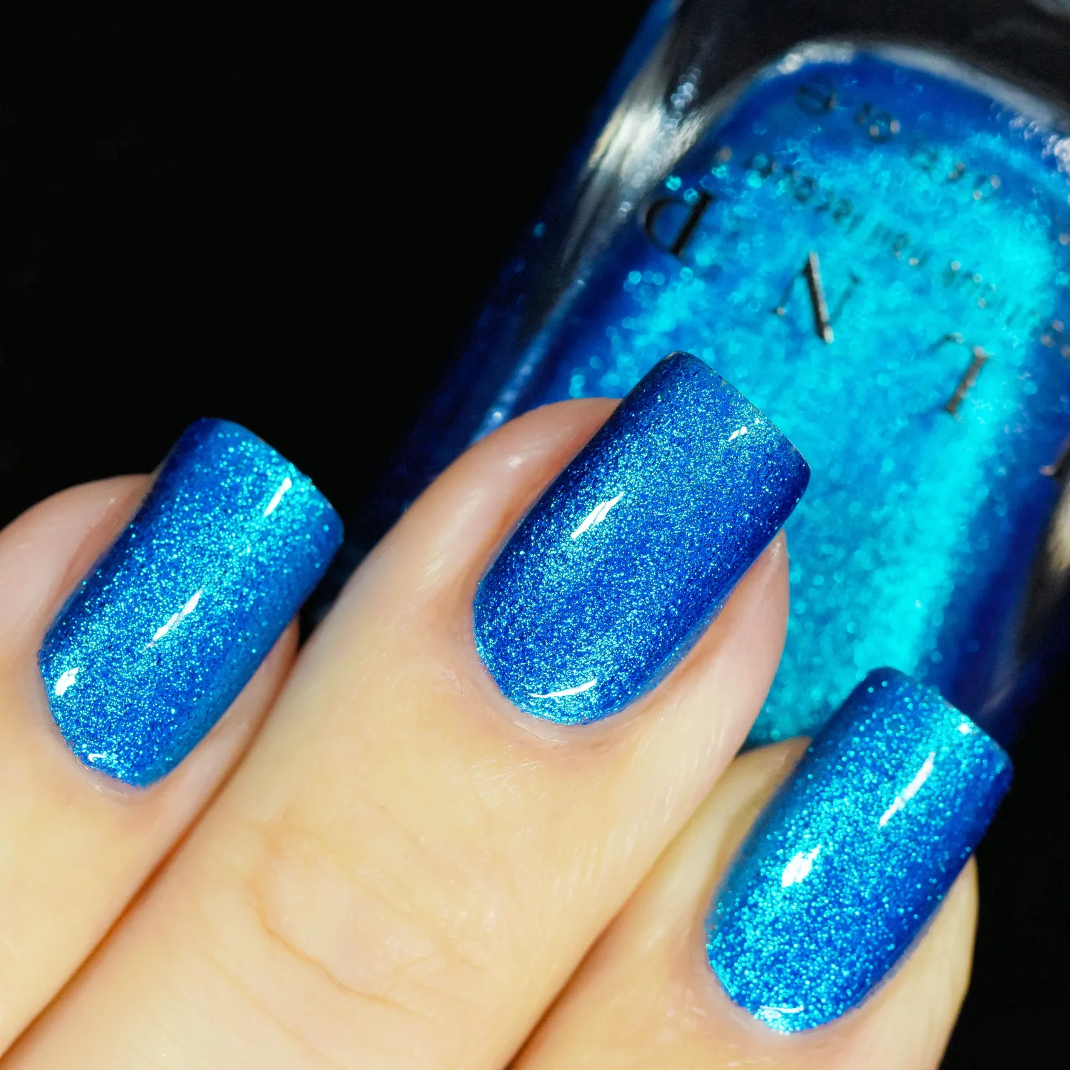 ILNP Blueprint nagellack elektrisk blå metallic