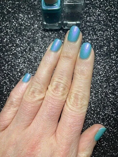 Cirque Colors Paradiso nagellack mintgrön shimmer