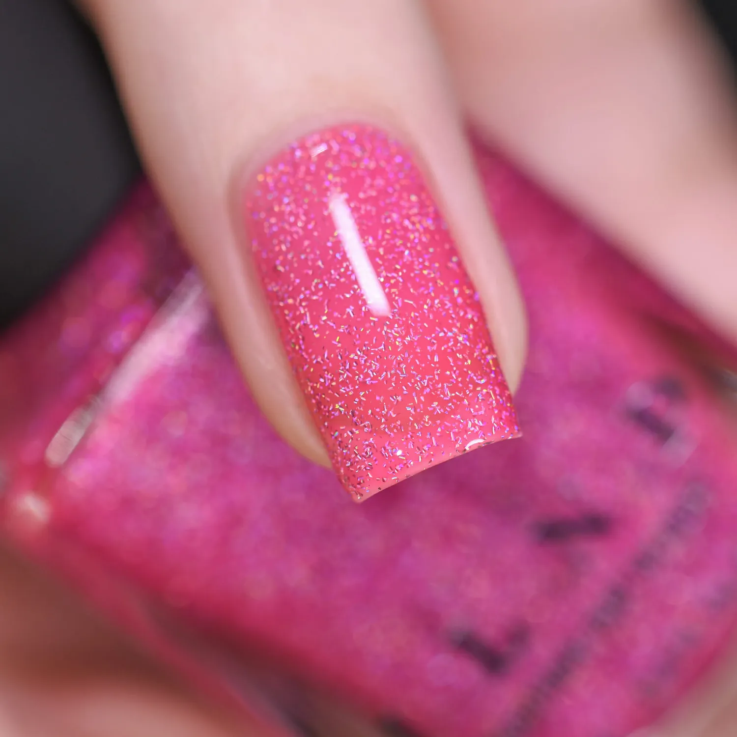 ILNP Misbehaving nagellack neonrosa holo jelly
