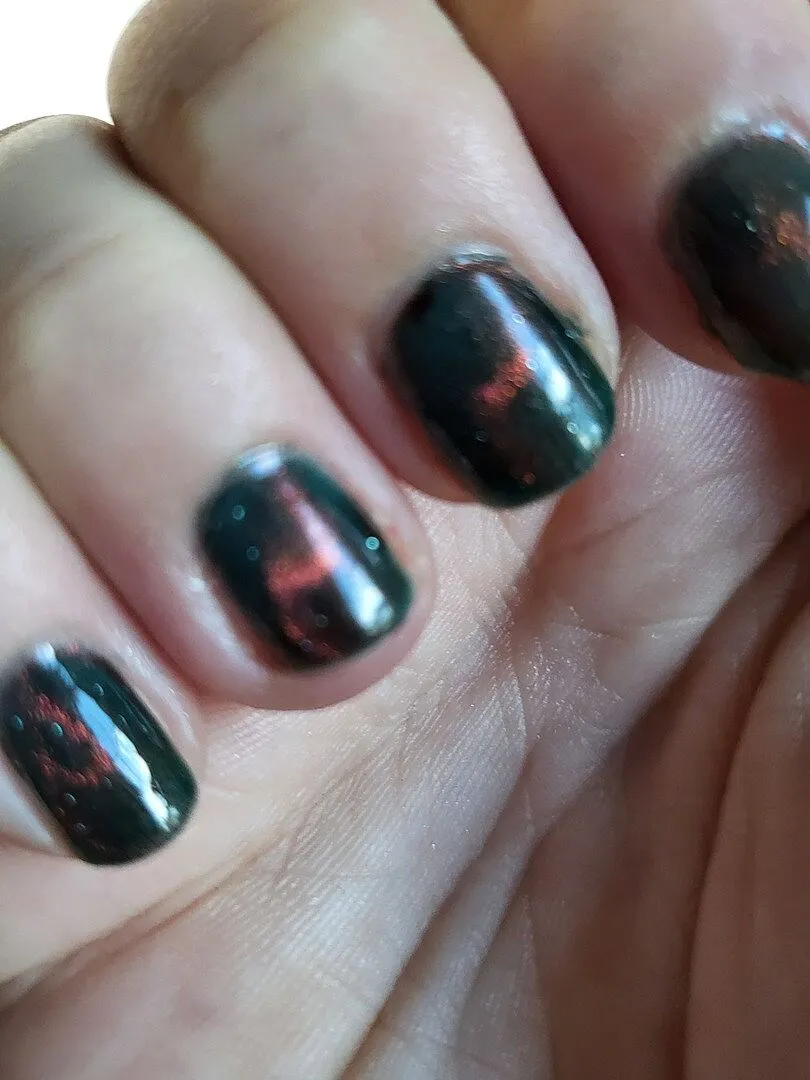 Cirque Colors Red Sprite nagellack magnetiskt turkos
