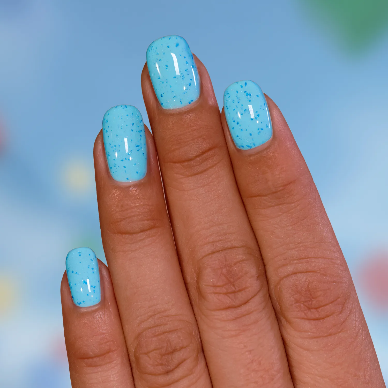 ILNP Playground Scribbles nagellack ljusblå 2 lager