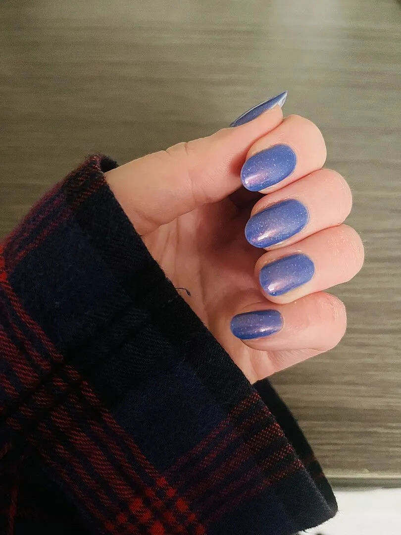 Cirque Colors Clean Slate underlack ojämna naglar